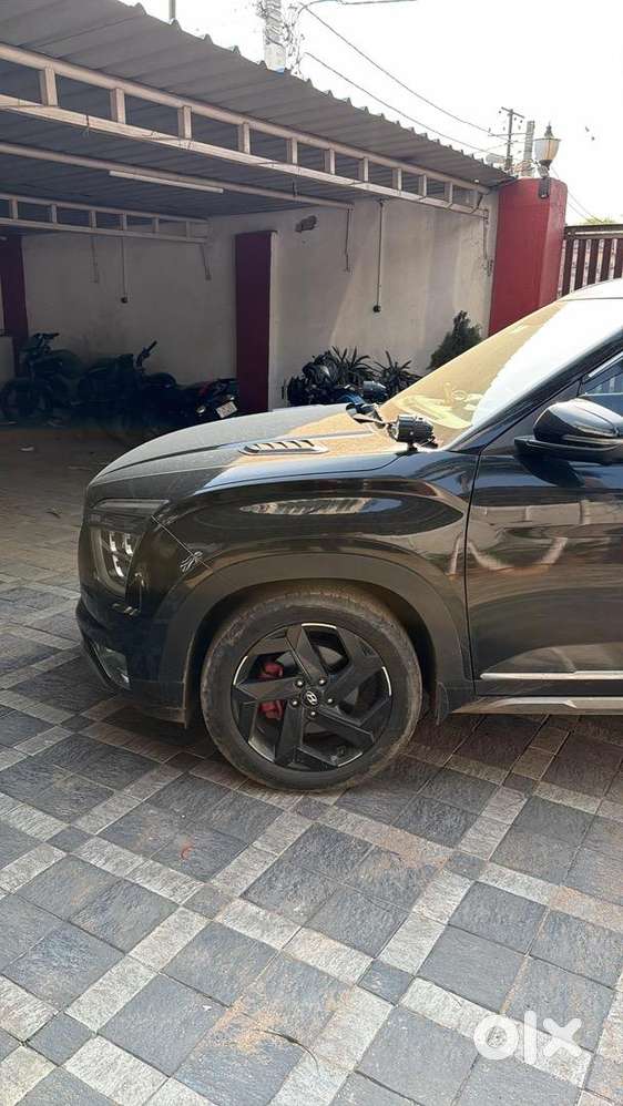 Hyundai Alcazar 2022 Petrol Well Maintained