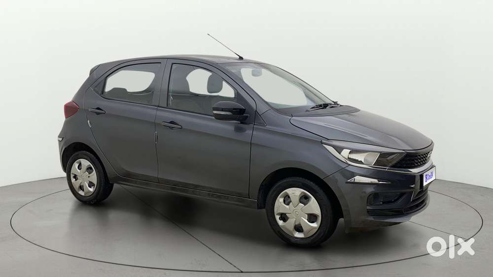 Tata Tiago 1.2 Revotron Xt Option, 2023, Petrol