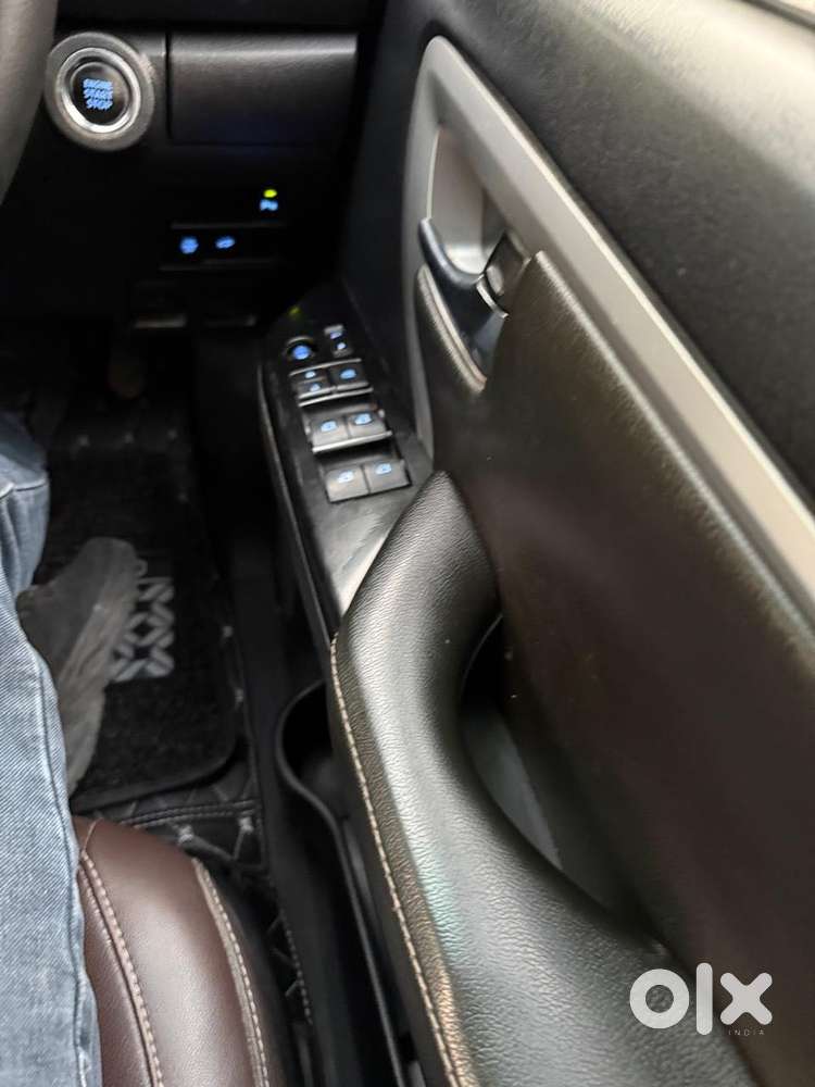 Toyota Fortuner 4x2 At 2.8 Diesel, 2016, Diesel