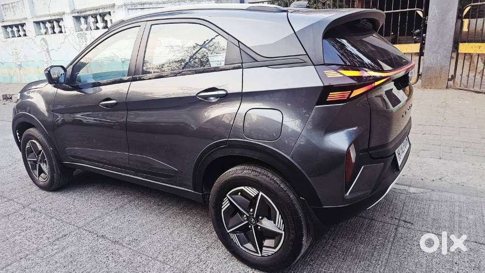 Tata Nexon Creative Plus 1.2 Petrol 6mt Dark Edition, 2024, Petrol