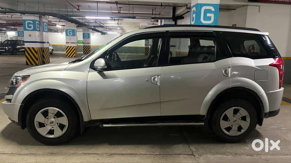 Mahindra Xuv500 W8 2015