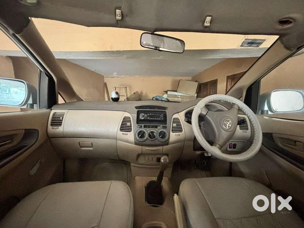 Toyota Innova 2005