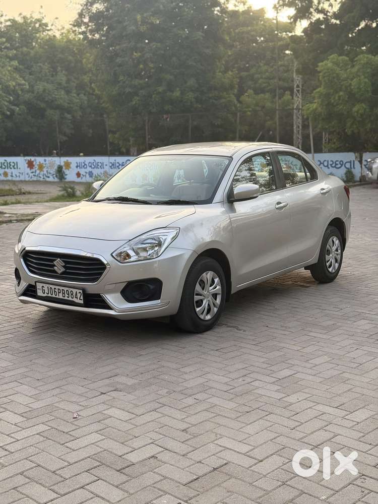 Maruti Suzuki Swift Dzire Vxi Optional, 2020, Petrol
