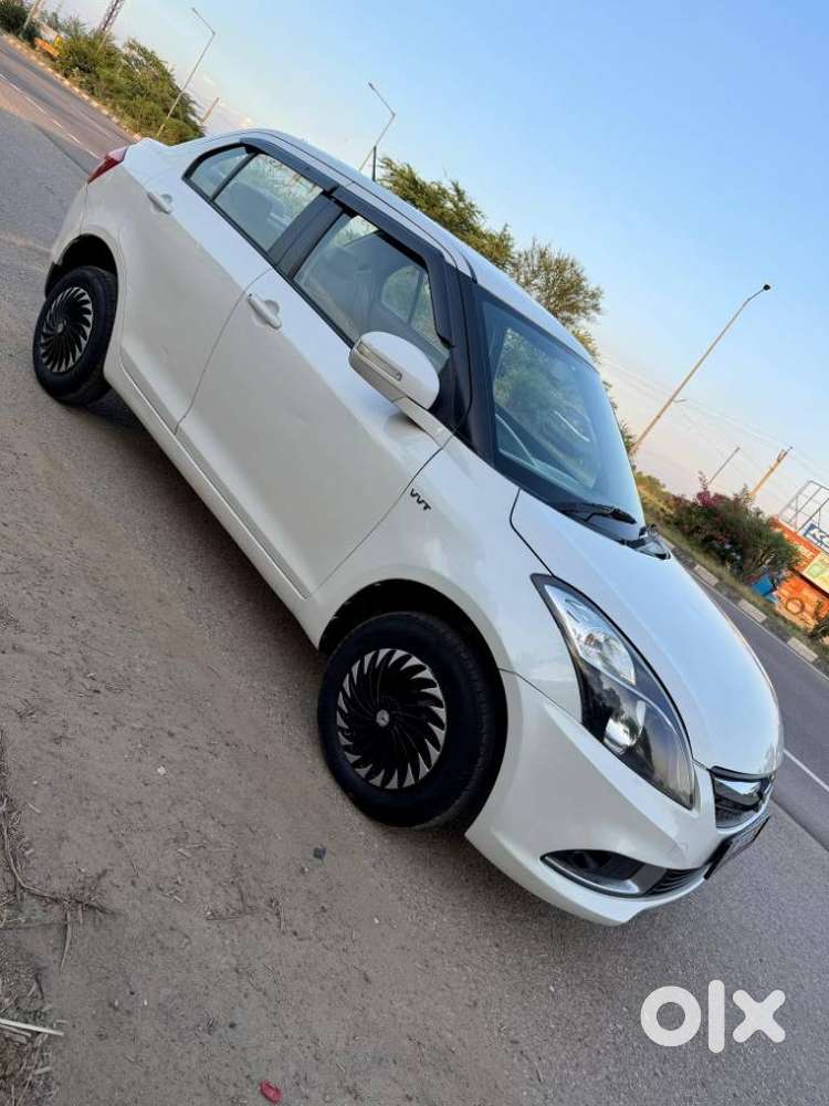 Maruti Suzuki Dzire 1.2 Vxi, 2015, Petrol