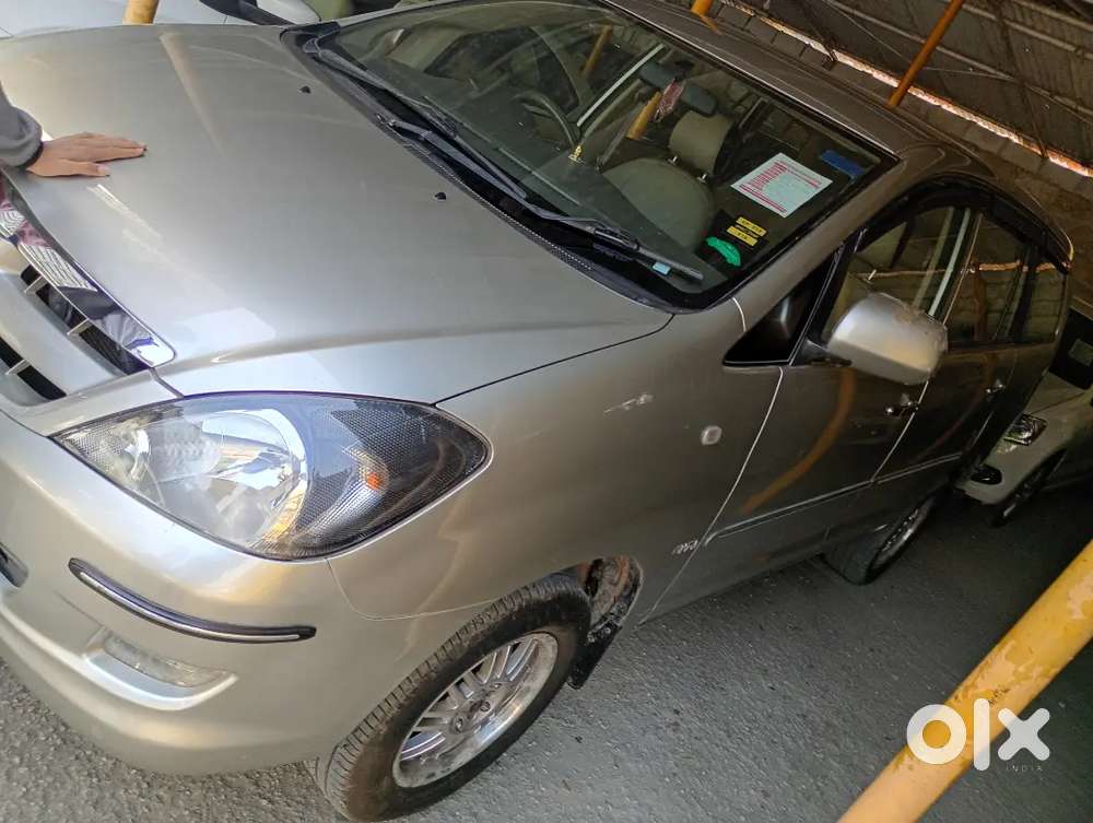 Toyota Innova Car In Mint Condition