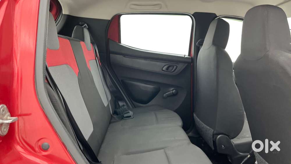 Renault Kwid 1.0 Rxt Amt Opt, 2018, Petrol