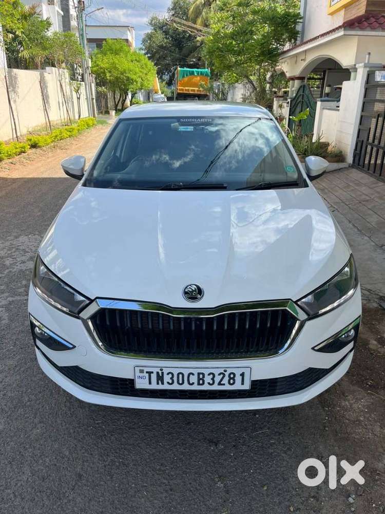 Skoda Slavia 1.0 Ambition Tsi, 2022, Petrol