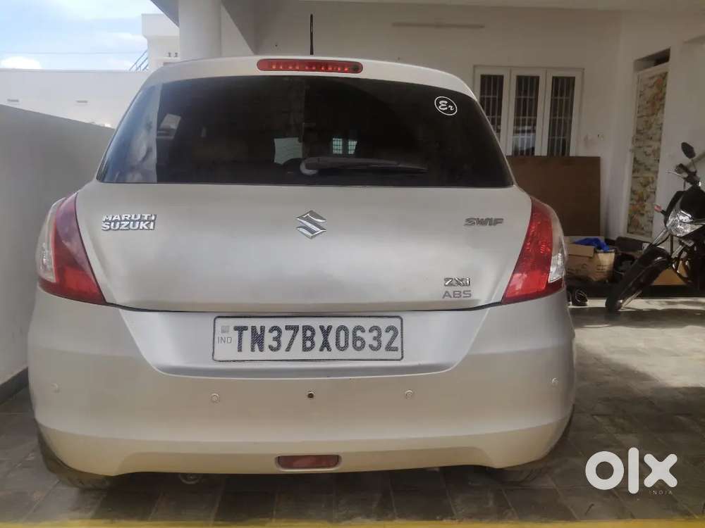 Maruti Suzuki Swift 2012 Lpg