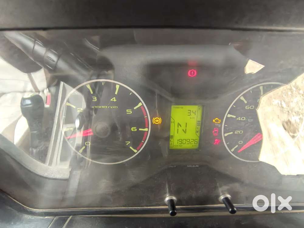 Mahindra Scorpio 2016