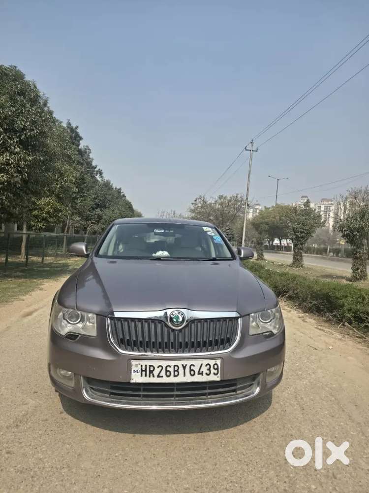 65 Lakh Ki Car Sirf 4 Lakh Mein