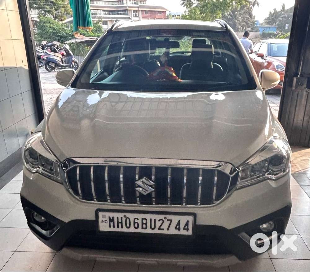 S - Cross Smart Hybrid Zeta.2018.