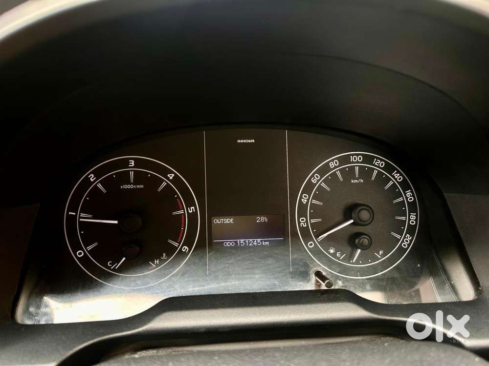 Toyota Innova Crysta 2.4 G Mt, 2019, Diesel