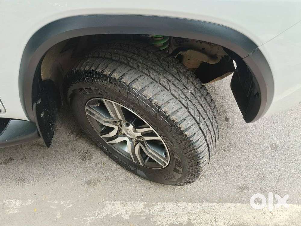 Toyota Fortuner 4x2 At 2.8 Diesel, 2023, Diesel