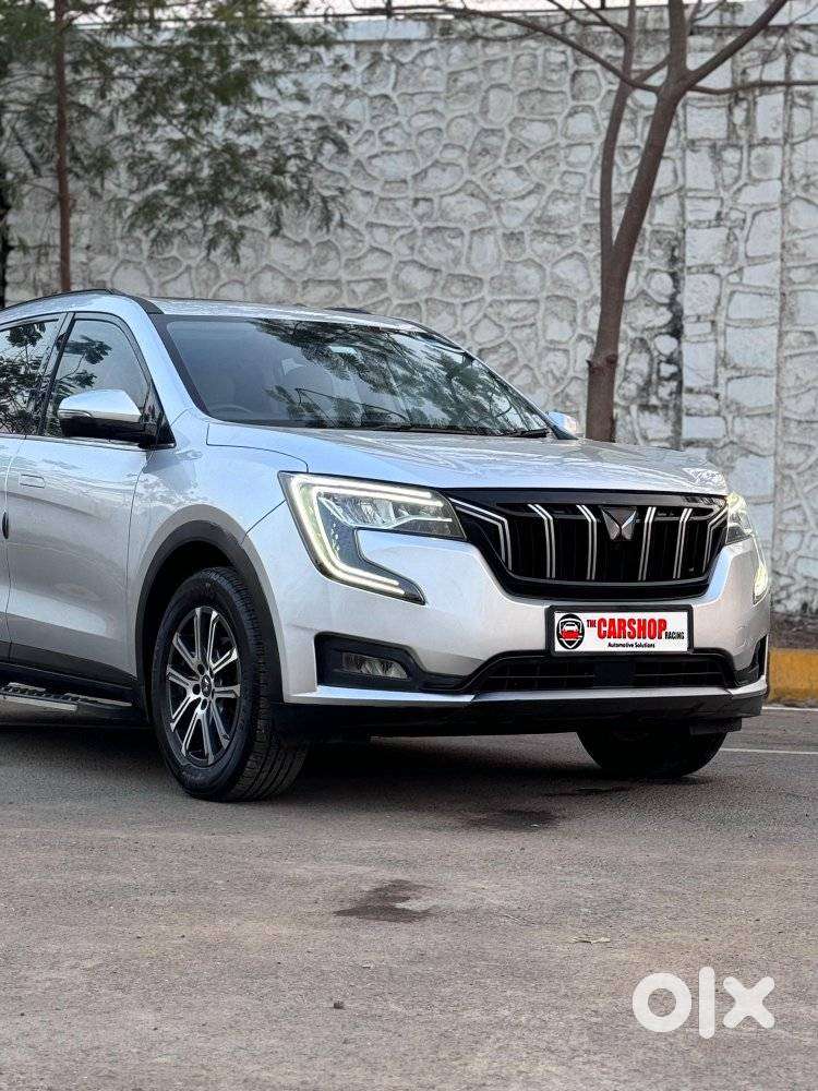 Mahindra Xuv700 2.0 Ax 7 Petrol At Str, 2022, Petrol