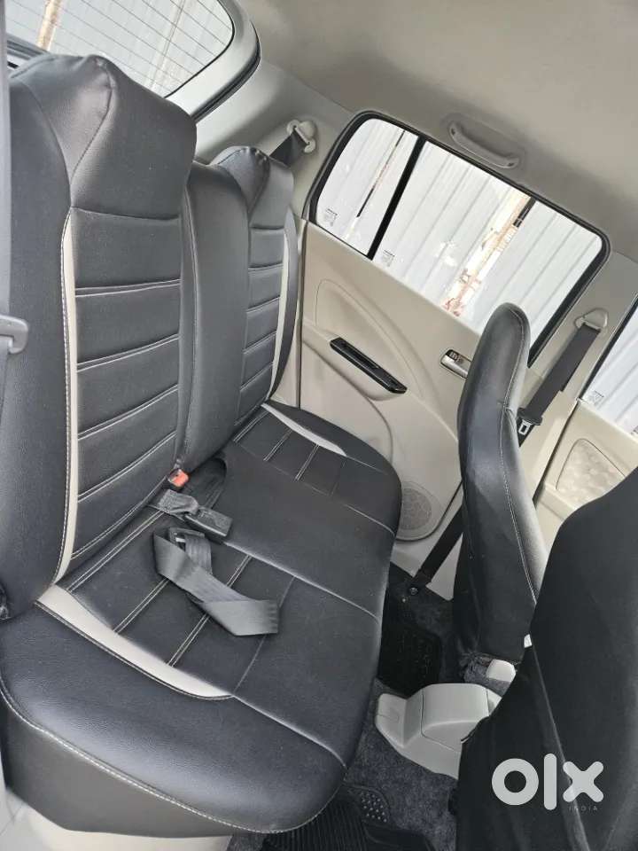 Maruti Suzuki Celerio Zxi(o) Amt, 2017, Petrol