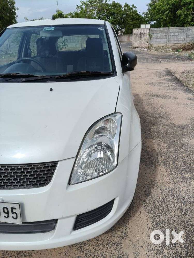 Maruti Suzuki Swift Ldi Bsiv, 2011, Diesel