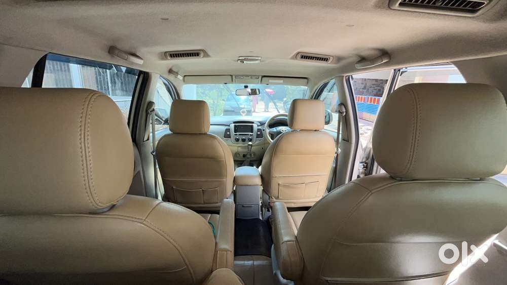 Toyota Innova Diesel 2014