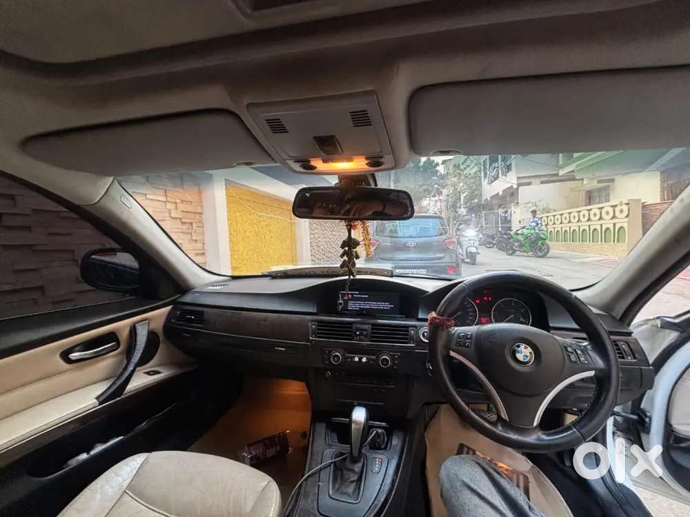 Bmw 3 Series 2.0 2011