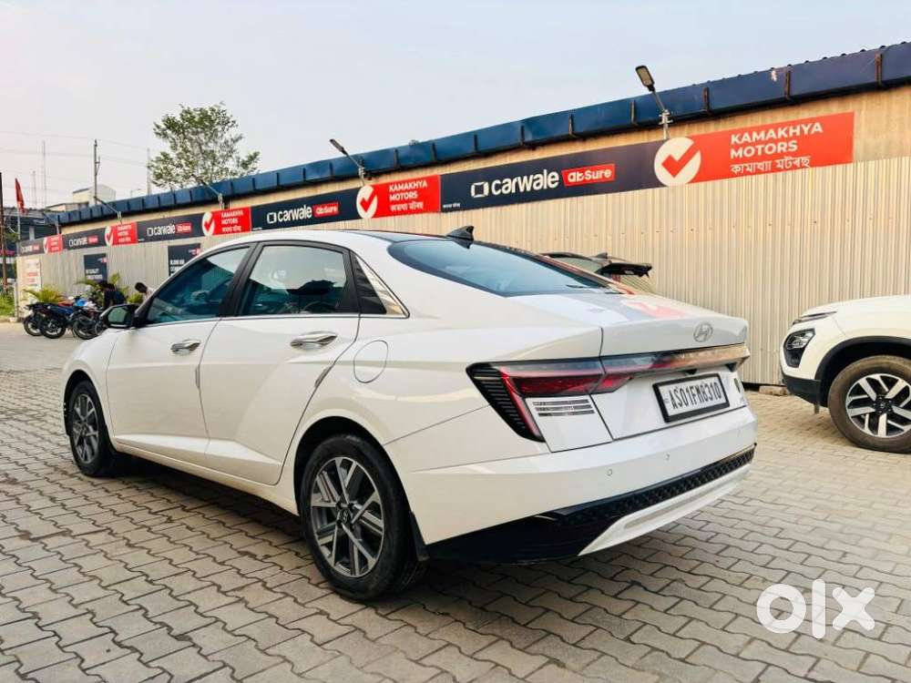 Hyundai Verna 1.5 Sx (o) Vtvt, 2023, Petrol