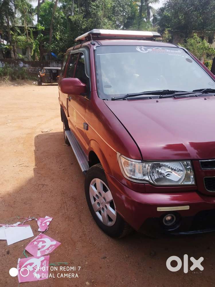 Chevrolet Tavera Neo 3 Ls- 7(c), Str Bs-iv, 2016, Diesel