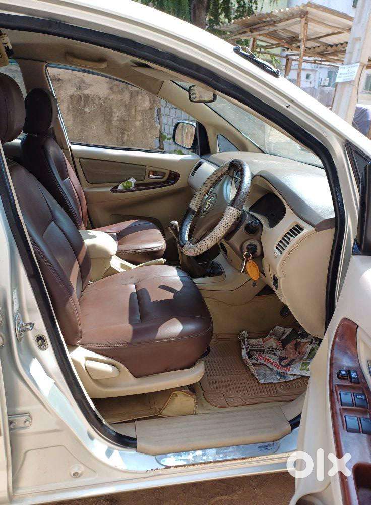 Toyota Innova 2.5 G (diesel) 8 Seater, 2008, Diesel