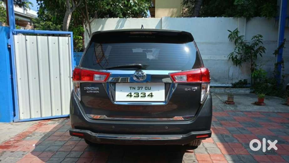 Toyota Innova Crysta 2.4 V, 2017, Diesel