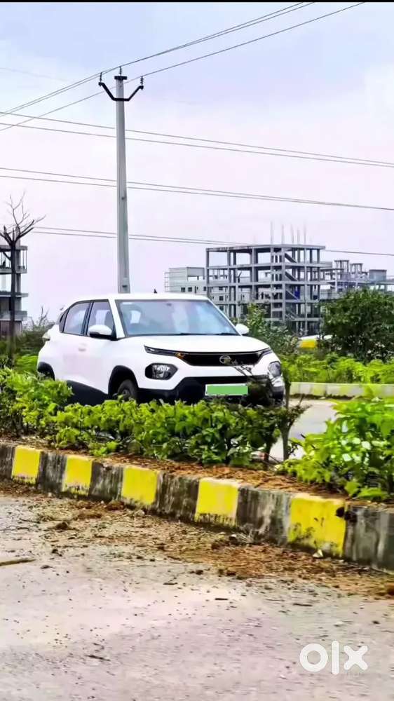 Tata Punch 2025 Cng & Hybrids 15000 Km Driven