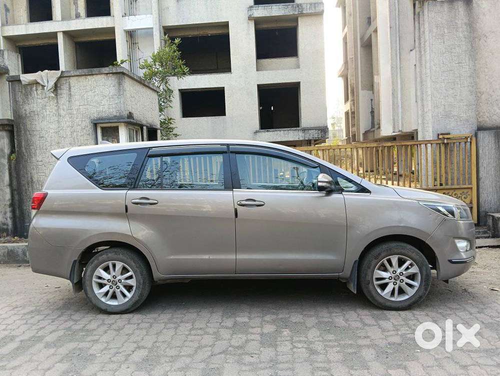 Toyota Innova Crysta 2.4 G Mt, 2017, Diesel