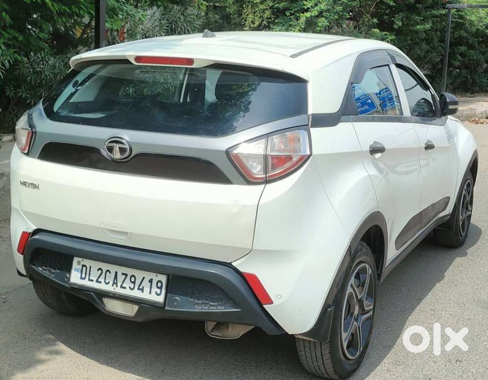 Tata Nexon 1.2 Revotron Xm Plus (s), 2019, Cng & Hybrids