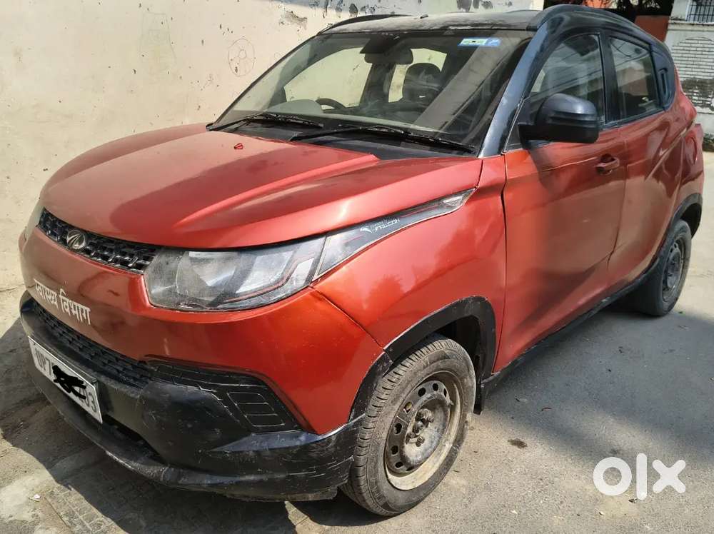 25 Mileage 6 Seater Car