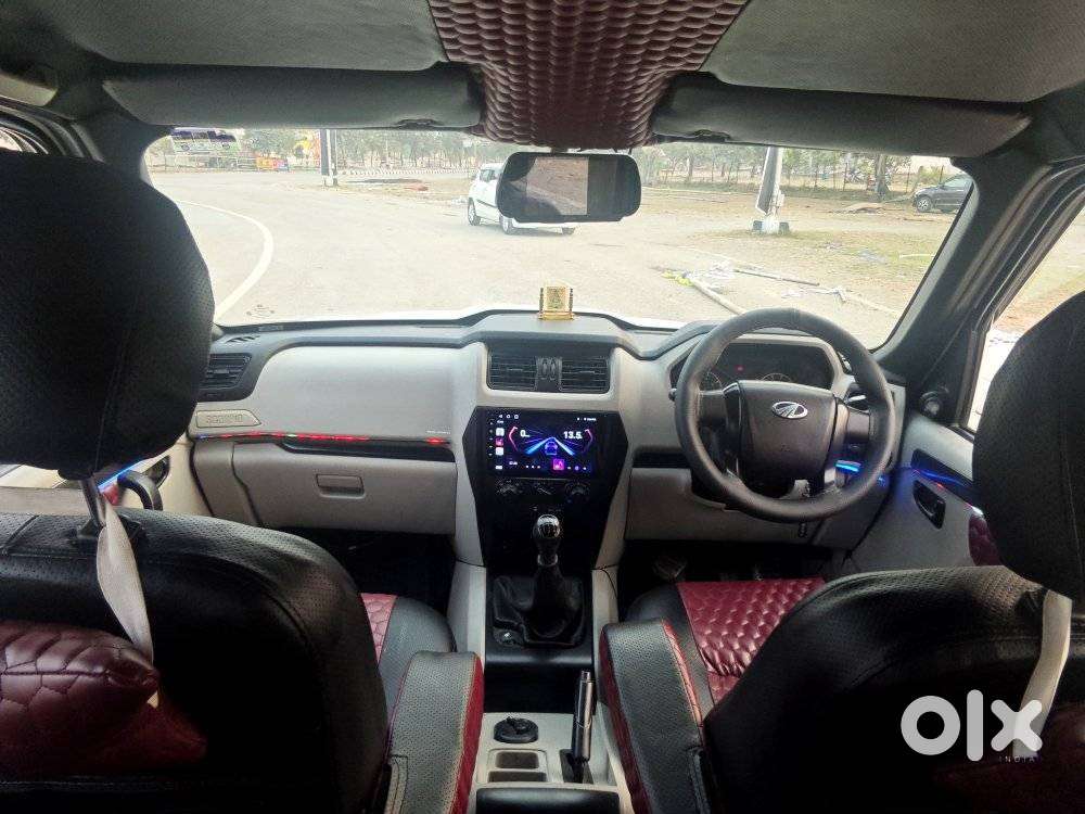 Mahindra Scorpio S4 4wd, 2016, Diesel