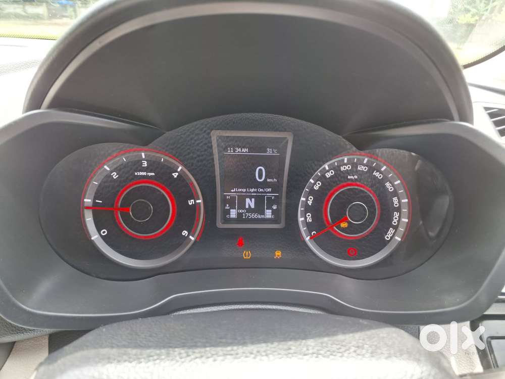 Mahindra Xuv300 W8 Option Diesel, 2019, Diesel