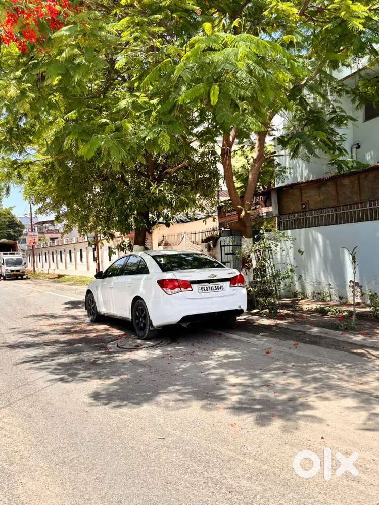 Chevrolet Cruze 2012 Diesel 110000 Km Driven