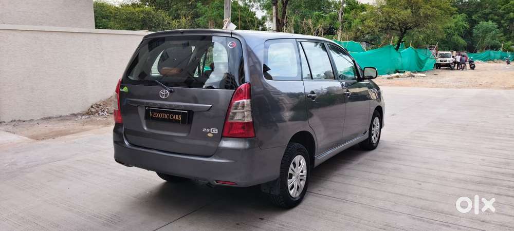Toyota Innova 2.5 G (diesel) 8 Seater, 2012, Diesel