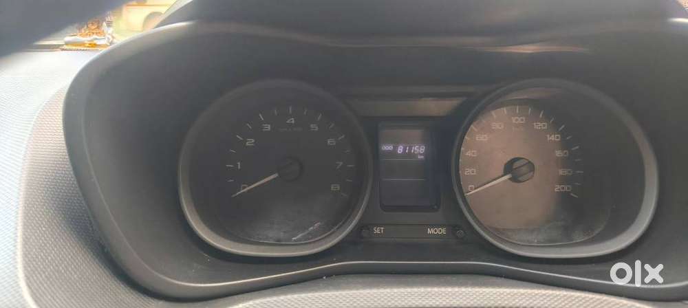 Tata Nexon 1.2 Revotron Xe, 2018, Petrol
