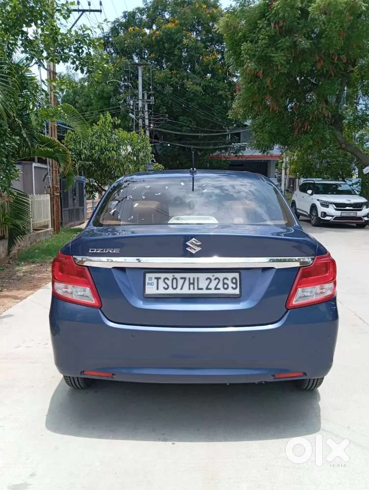 Maruti Suzuki Swift Dzire Vxi, 2020, Petrol
