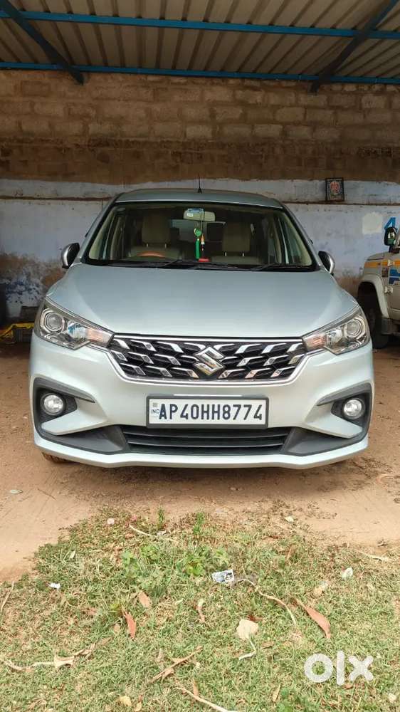 Maruti Suzuki Ertiga Zxi 2025