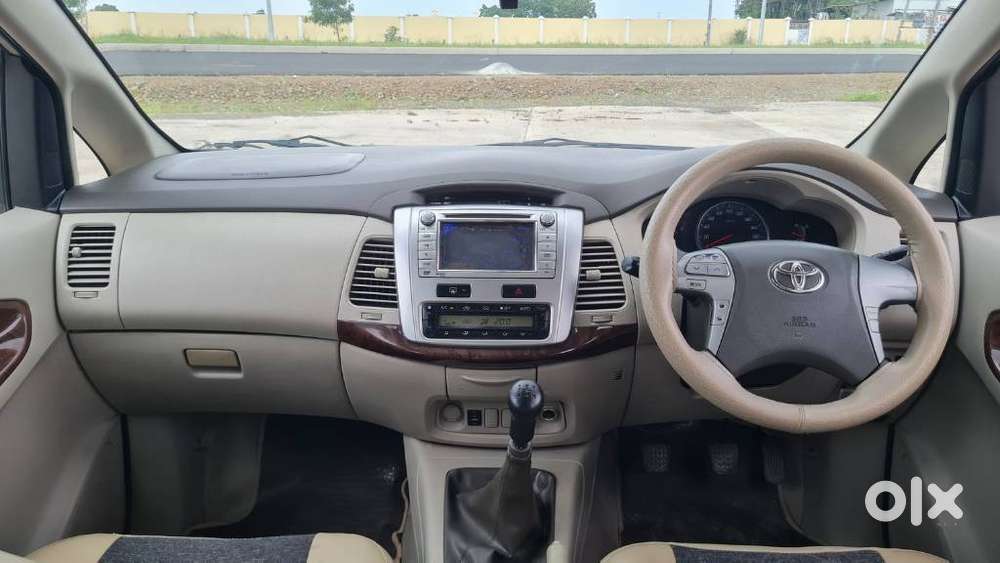 Toyota Innova 2.0 V, 2013, Diesel