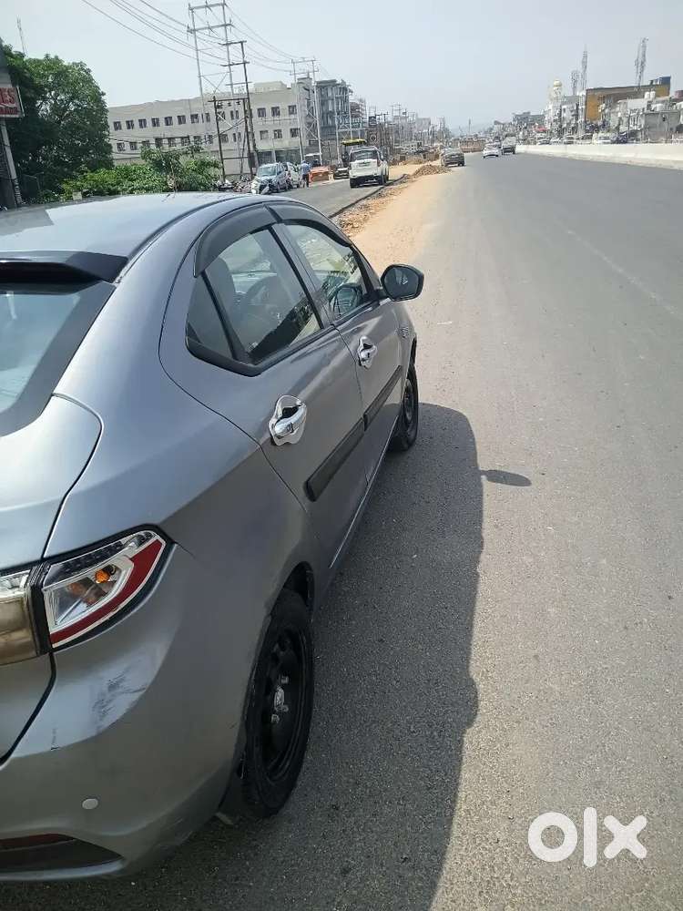 Tata Tigor 2019 Petrol 82000 Km Driven