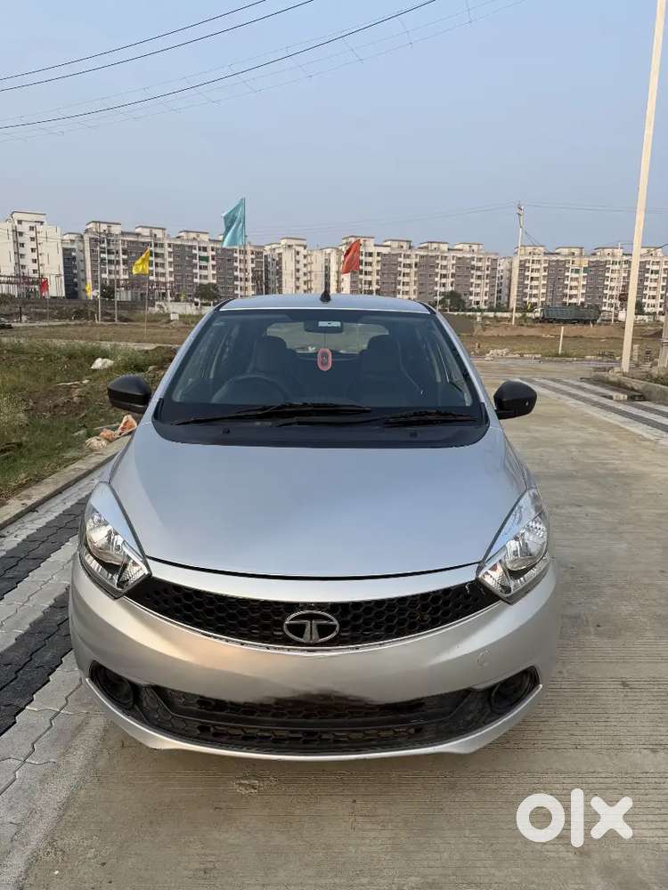 Tata Tiago Xe 2019  Petrol/lpg
