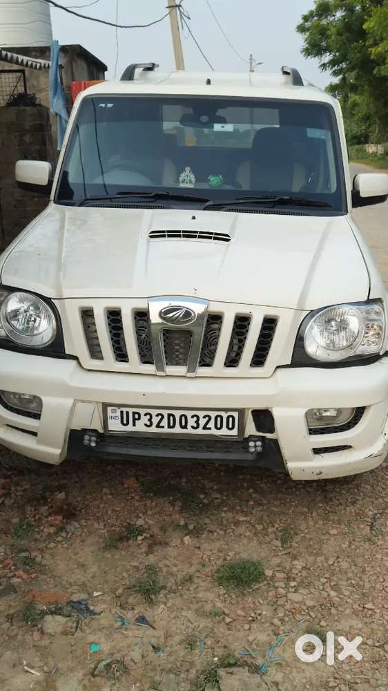 Mahindra Scorpio 2011 Diesel Manual Edition