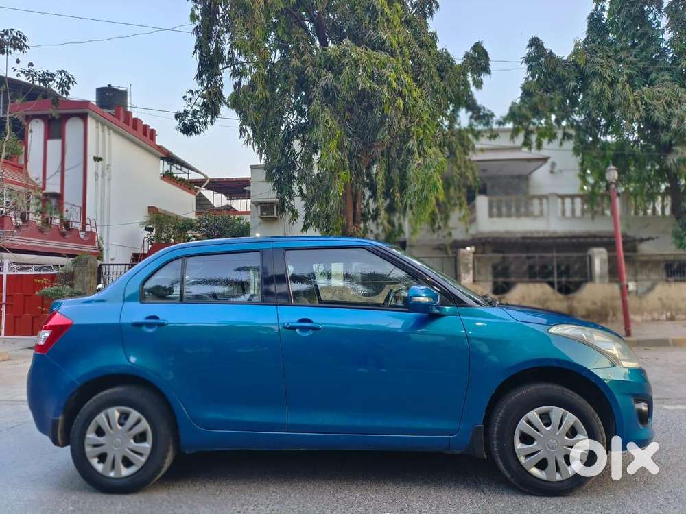 Maruti Suzuki Dzire 1.2 Vxi Amt, 2012, Cng & Hybrids