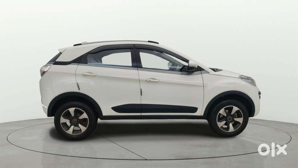 Tata Nexon 1.2 Revotron Xz Plus, 2018, Petrol