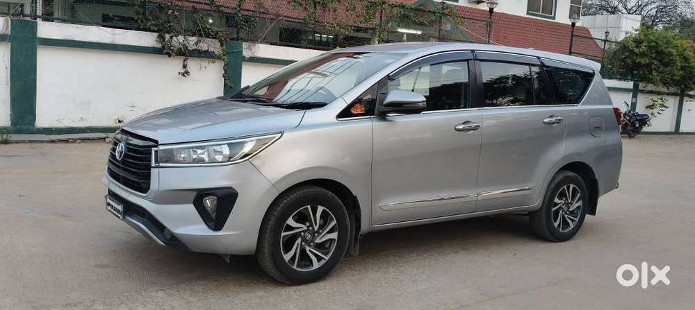 Toyota Innova Crysta 2.4 G Plus Mt 8 Str, 2021, Diesel