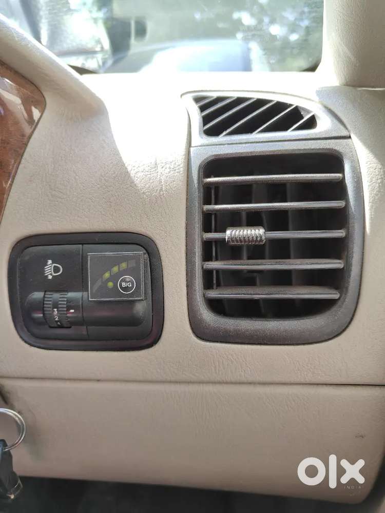 Hyundai Accent 2012 Executive Cng