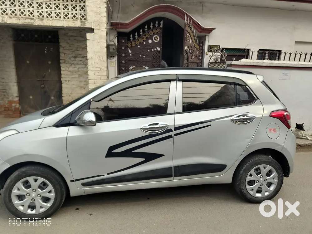 Hyundai Grand I10 Sportz 2015 Petrol Manual