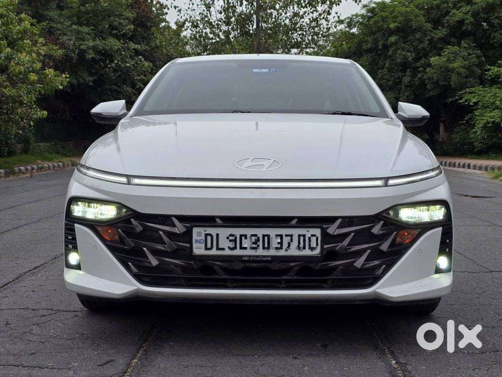 Hyundai Verna Sx 1.5 Petrol Ivt, 2023, Petrol