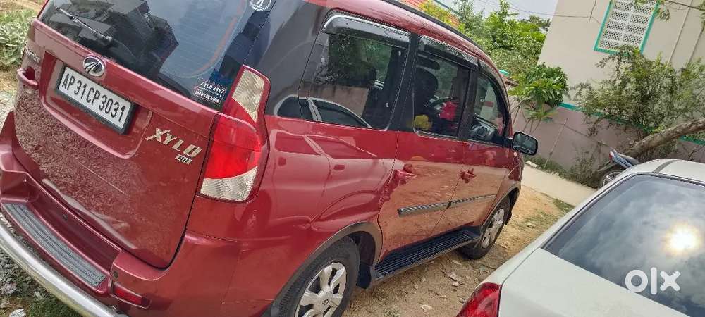 Mahindra Xylo Diesel 2013 Variant H8