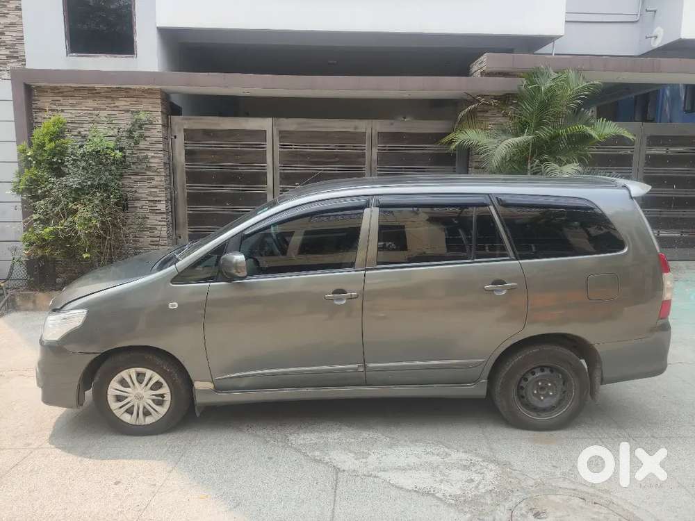 Toyota Innova 2014 Diesel Well Maintained