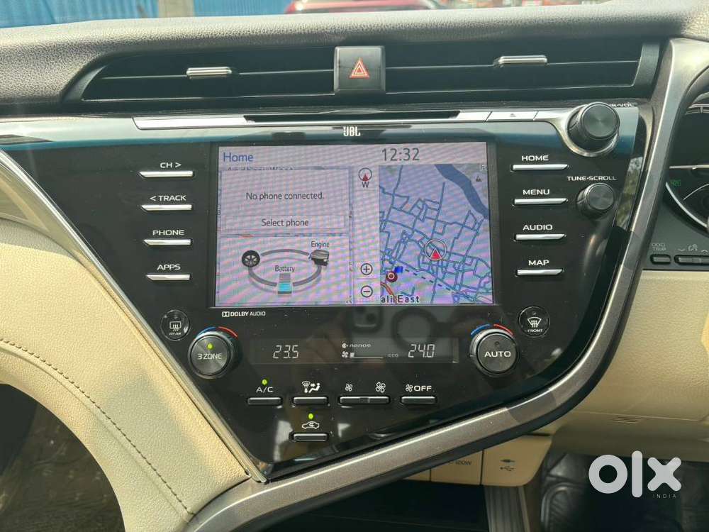 Toyota Camry, 2020, Petrol